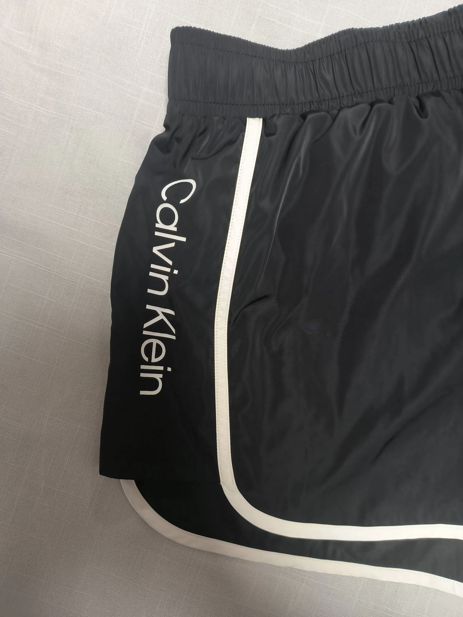 Calça Calvin Klein feminina Tamanho G – photo 3